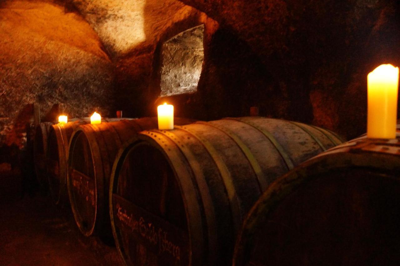 Schwalbennest Auf Dem Weingut Arthur Melsheimer Maring-Noviand Exterior foto